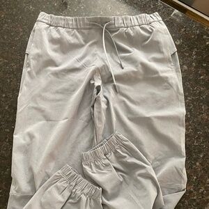 Lululemon joggers
